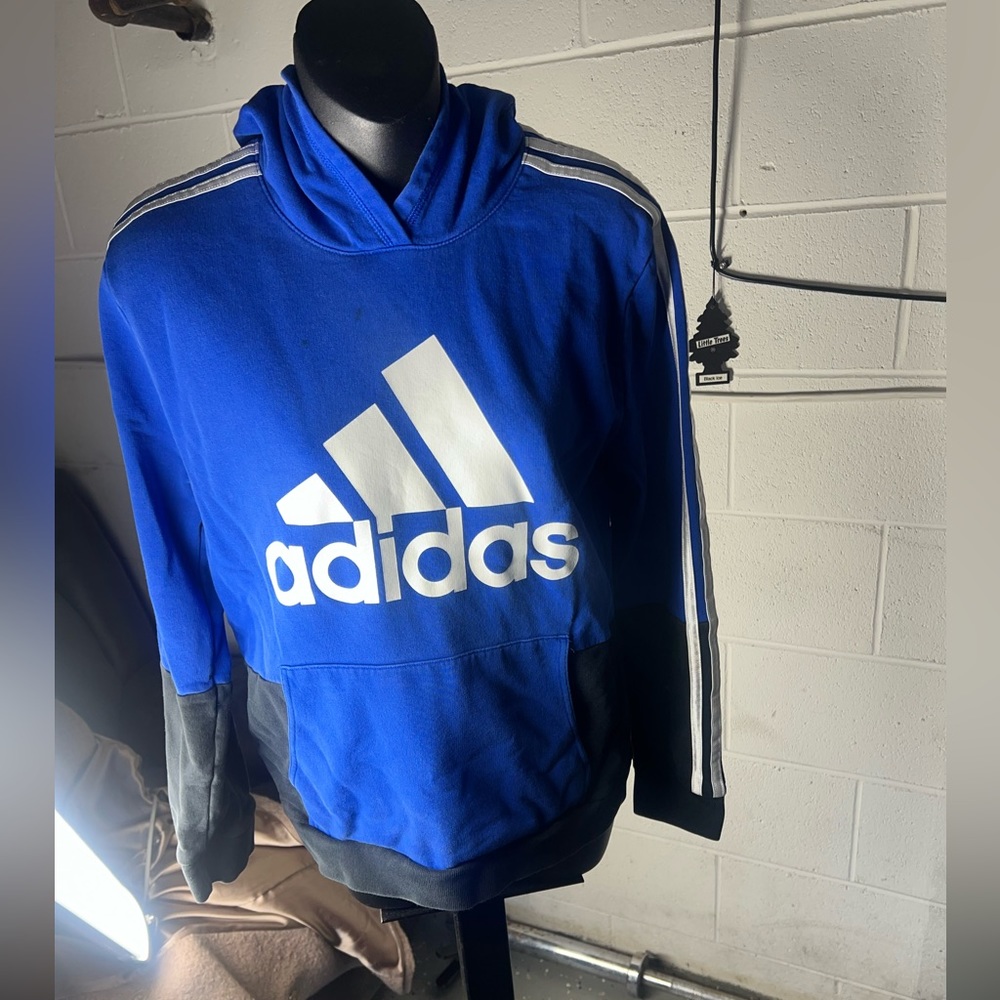 Adidas hoodie boys size L (10/12